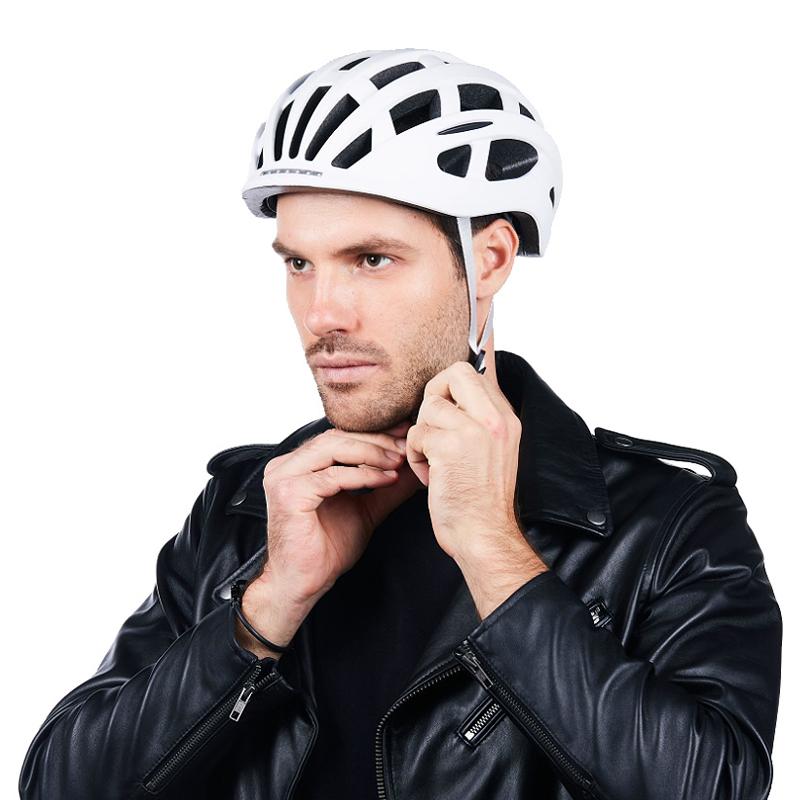 Hussar Smart Bike Helmet
