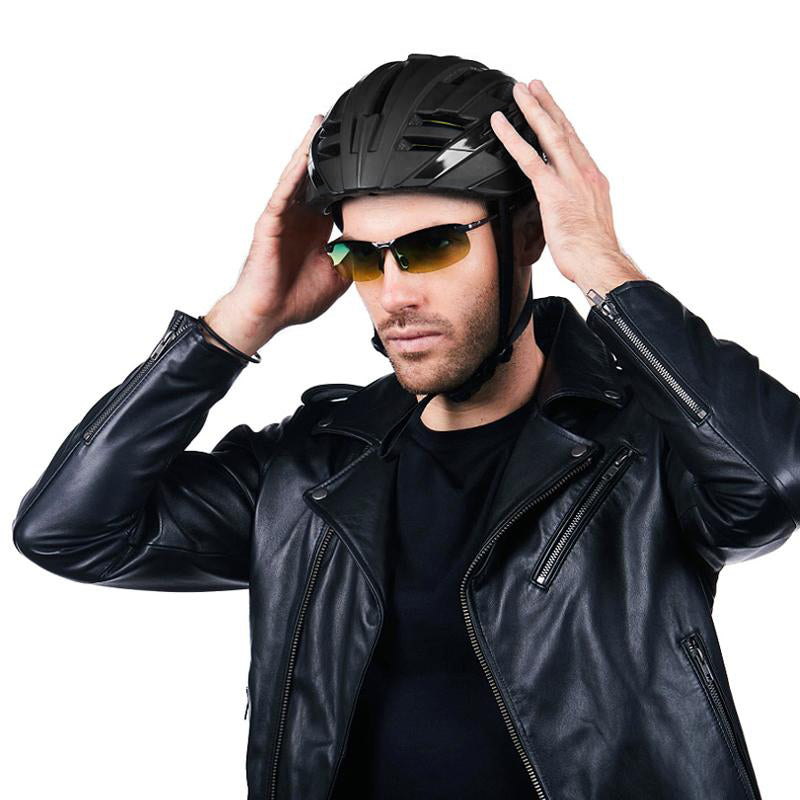 Samurai MIPS Breathable and lightweight for men and women Bike Helmet